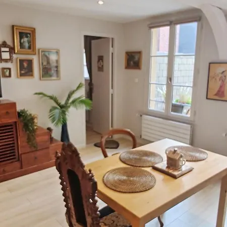 La Muse Centre Historique شقة *